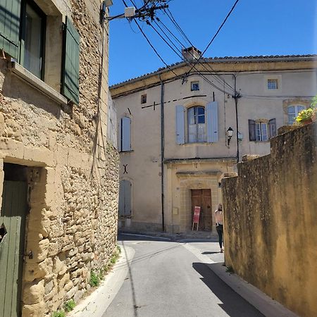 Montaren-et-Saint-Médiers Studio Spacieux De Caractere מראה חיצוני תמונה